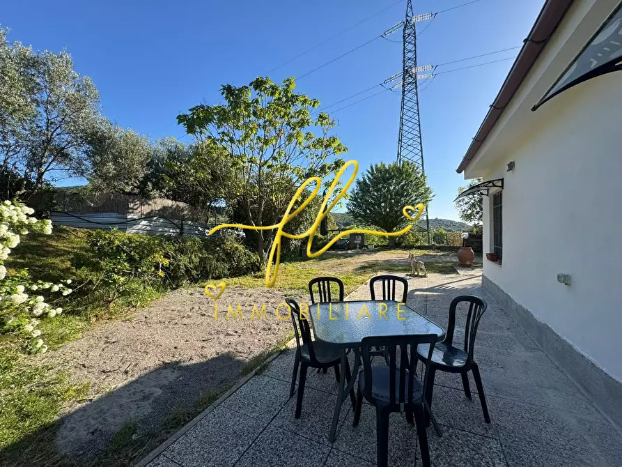 Immagine 28 di Terreno agricolo in vendita  a Livorno