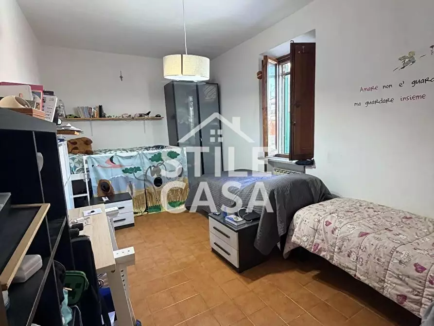 Immagine 15 di Appartamento in vendita  a Chiesina Uzzanese