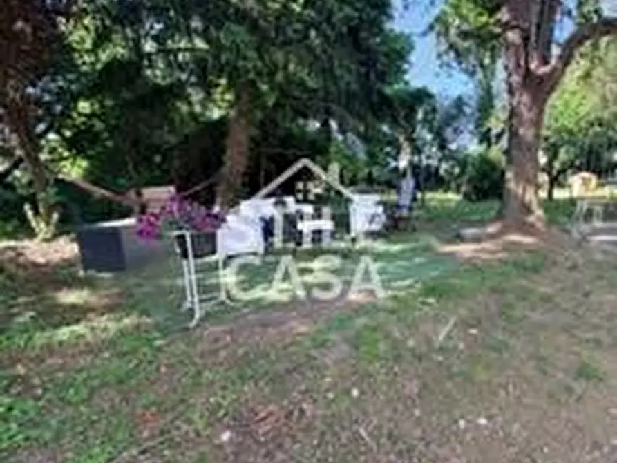 Immagine 3 di Appartamento in vendita  a Chiesina Uzzanese