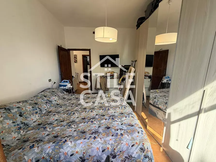 Immagine 11 di Appartamento in vendita  a Chiesina Uzzanese