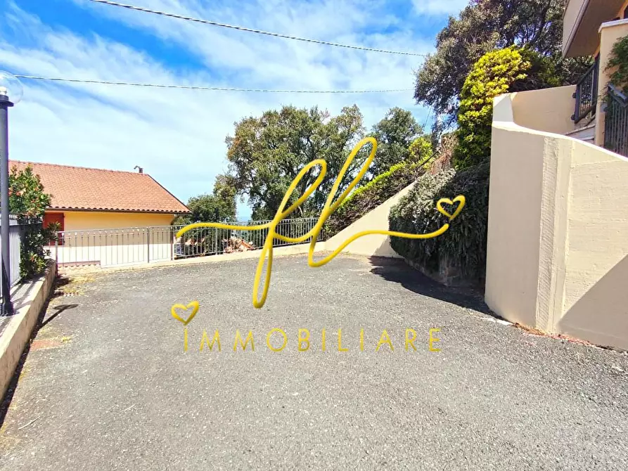 Immagine 22 di Appartamento in vendita  a Castagneto Carducci