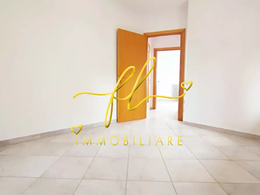 Immagine 12 di Appartamento in vendita  a Castagneto Carducci