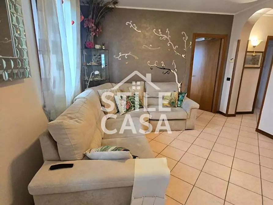 Immagine 13 di Mansarda in vendita  a Altopascio