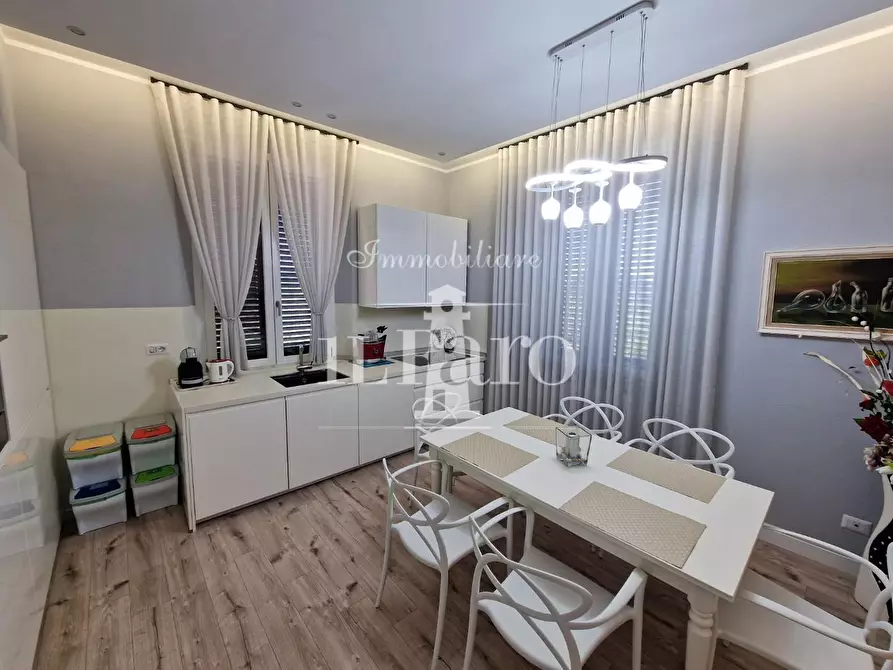 Immagine 10 di Appartamento in vendita  a Signa