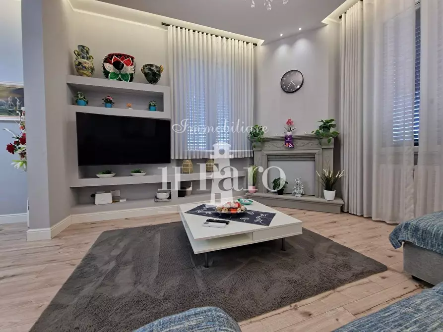Immagine 4 di Appartamento in vendita  a Signa