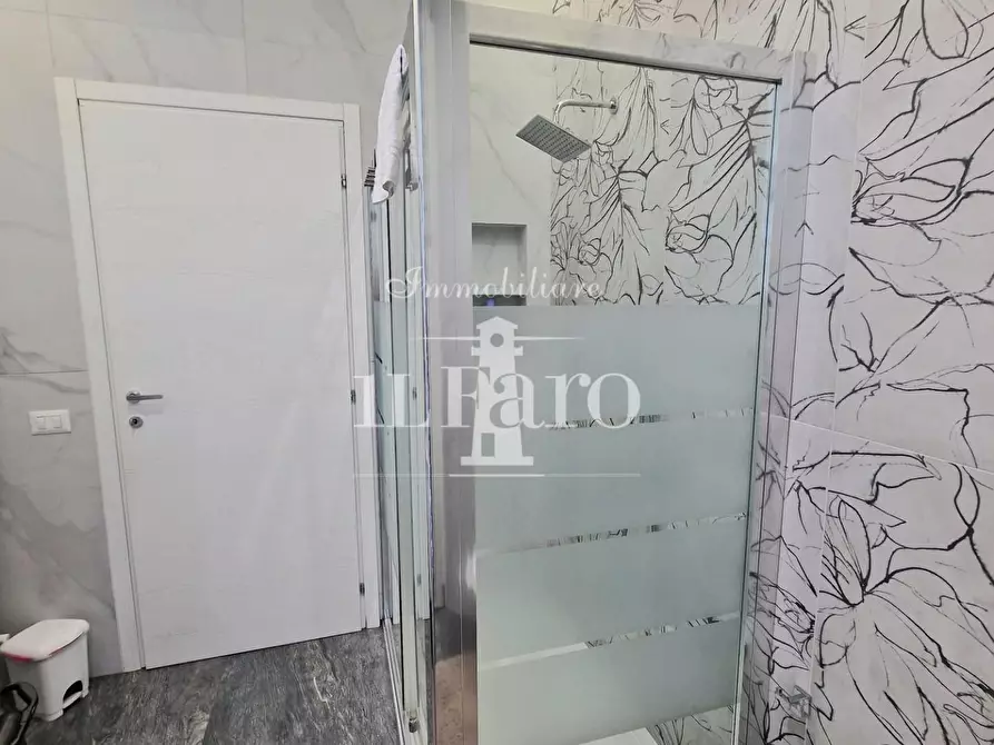 Immagine 36 di Appartamento in vendita  a Signa