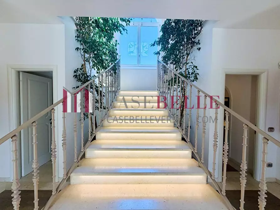 Immagine 42 di Villa in affitto  a Forte Dei Marmi