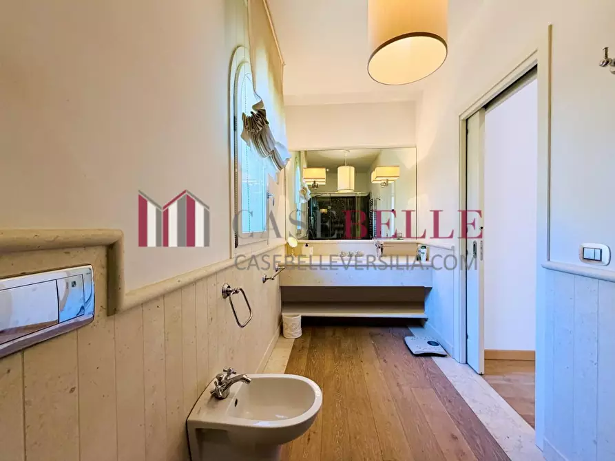 Immagine 51 di Villa in affitto  a Forte Dei Marmi