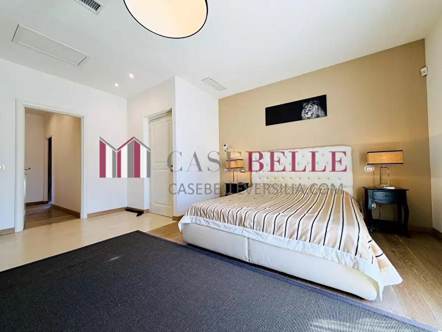 Immagine 47 di Villa in affitto  a Forte Dei Marmi