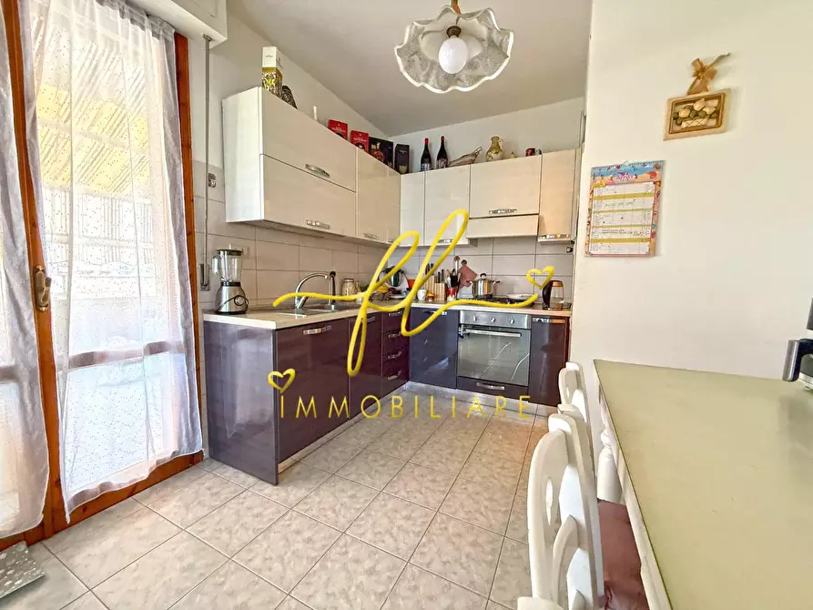 Immagine 30 di Appartamento in vendita  a Cecina