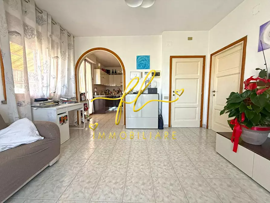 Immagine 34 di Appartamento in vendita  a Cecina