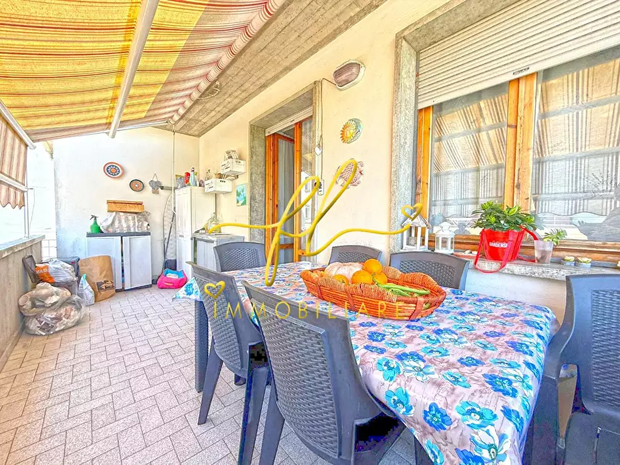 Immagine 18 di Appartamento in vendita  a Cecina