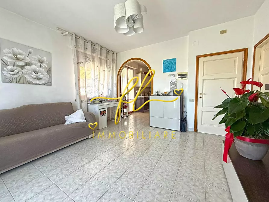 Immagine 33 di Appartamento in vendita  a Cecina