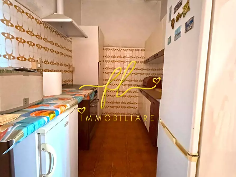 Immagine 13 di Villa in vendita  a Montescudaio