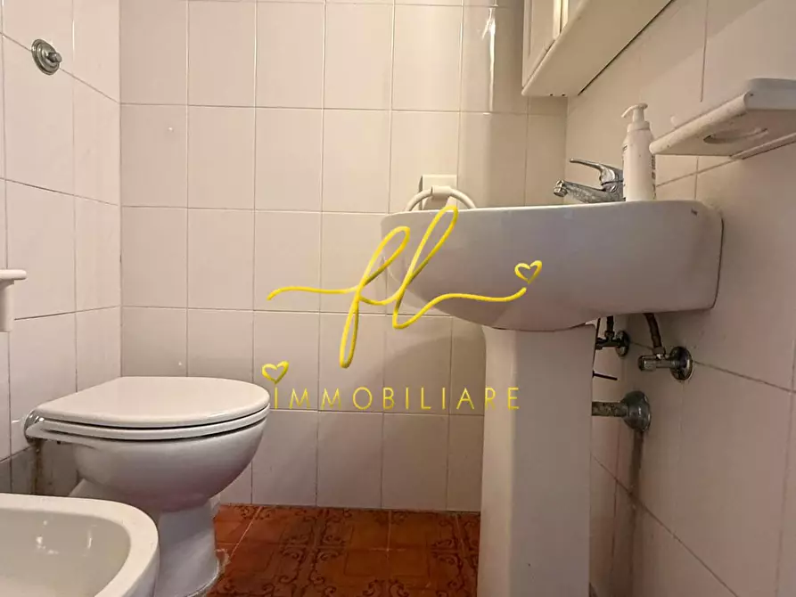 Immagine 23 di Villa in vendita  a Montescudaio