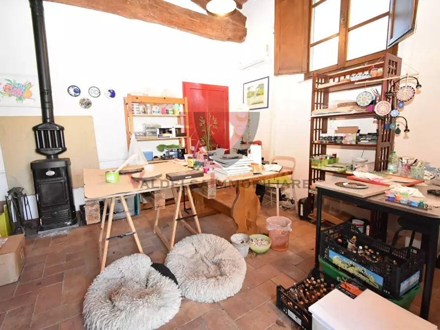Immagine 32 di Casa indipendente in vendita  a Colle Di Val D'elsa