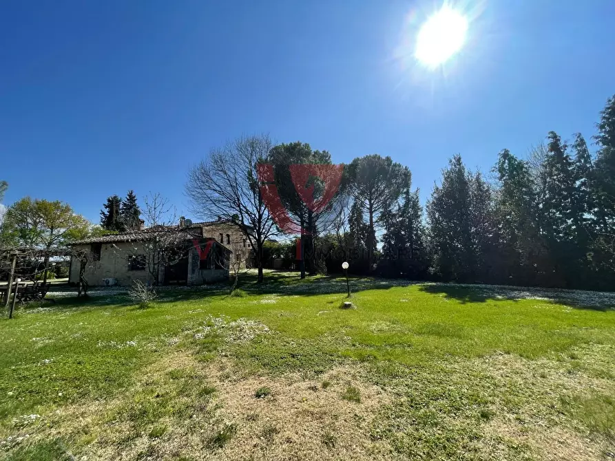 Immagine 46 di Casa indipendente in vendita  a Colle Di Val D'elsa