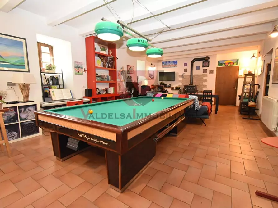 Immagine 21 di Casa indipendente in vendita  a Colle Di Val D'elsa