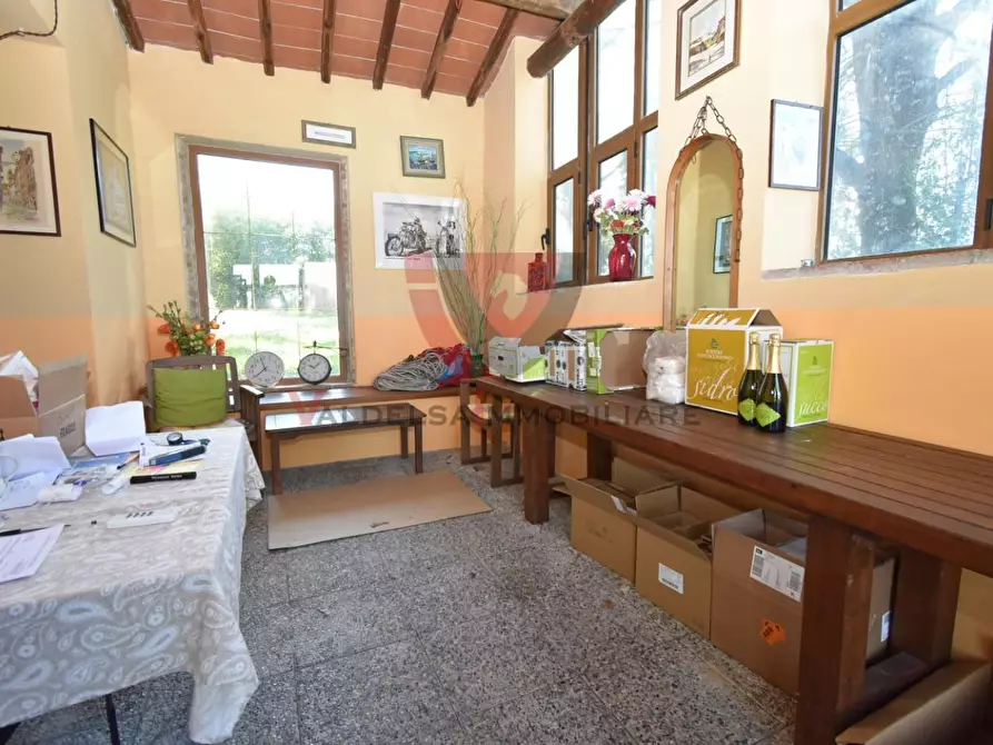 Immagine 33 di Casa indipendente in vendita  a Colle Di Val D'elsa