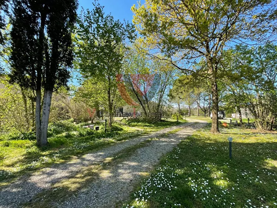 Immagine 42 di Casa indipendente in vendita  a Colle Di Val D'elsa