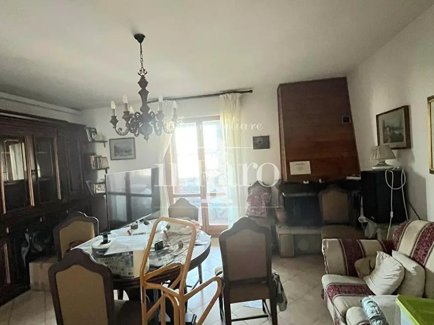 Immagine 2 di Appartamento in vendita  a Firenze