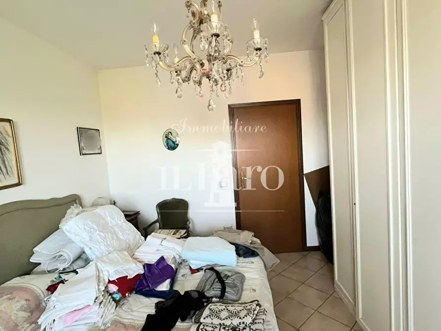 Immagine 12 di Appartamento in vendita  a Firenze