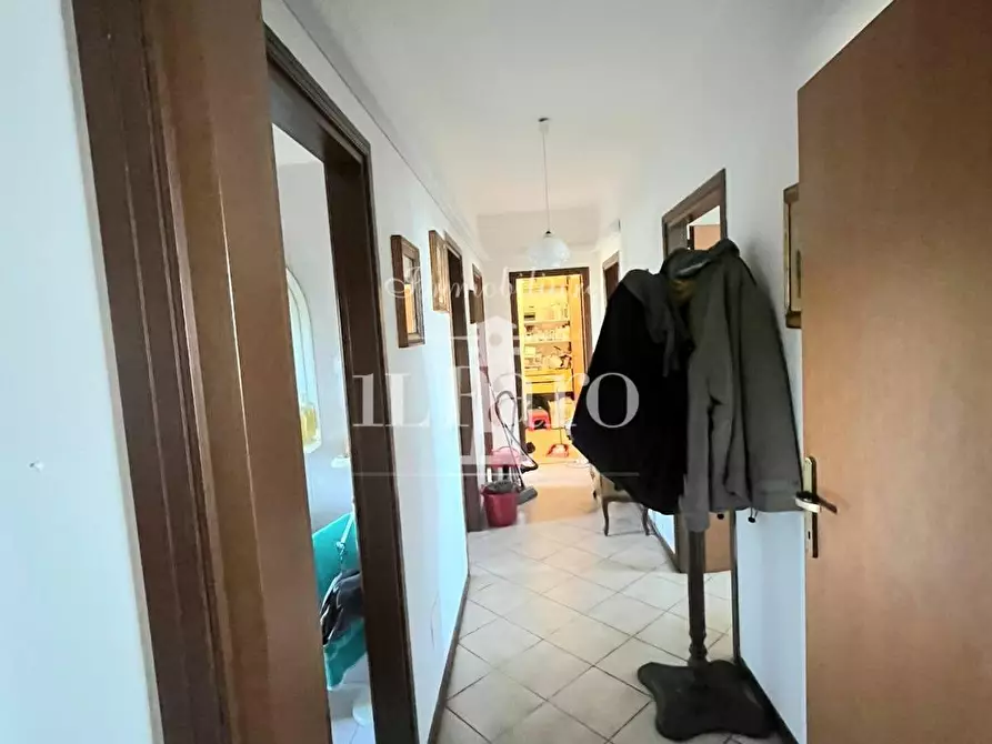 Immagine 13 di Appartamento in vendita  a Firenze