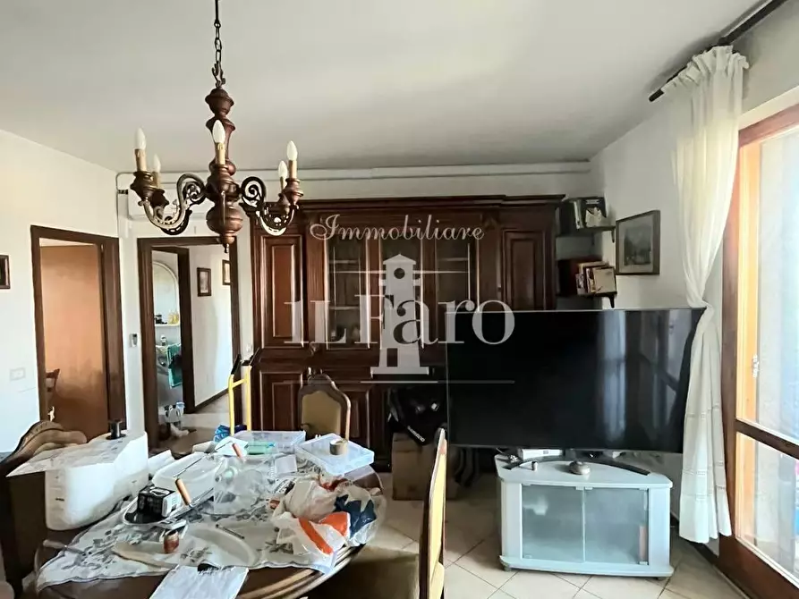 Immagine 3 di Appartamento in vendita  a Firenze