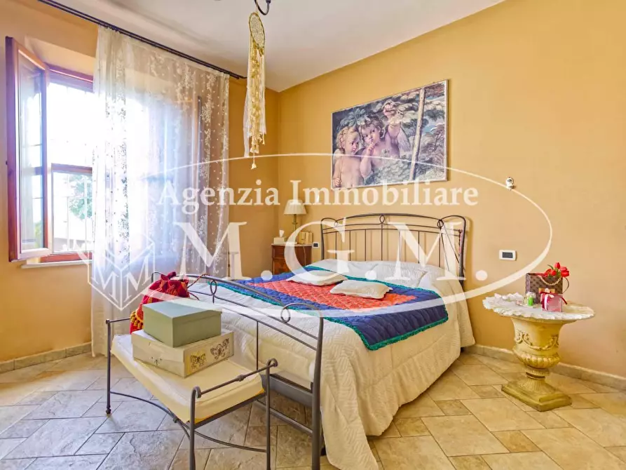 Immagine 12 di Appartamento in vendita  a Santa Maria A Monte