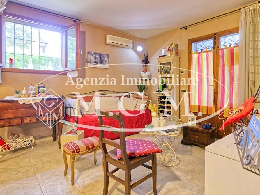 Immagine 7 di Appartamento in vendita  a Santa Maria A Monte