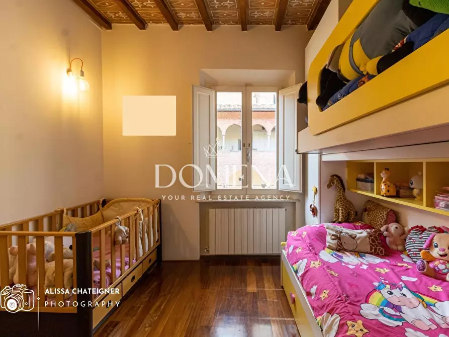 Immagine 16 di Appartamento in vendita  a Siena