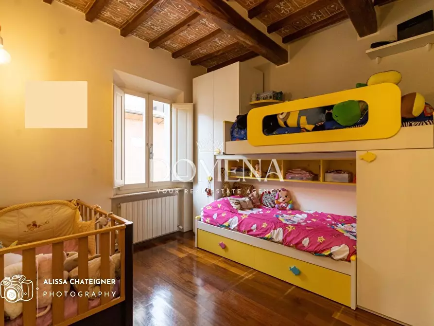 Immagine 15 di Appartamento in vendita  a Siena