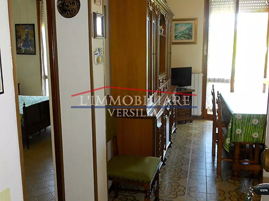Immagine 17 di Appartamento in vendita  a Massa