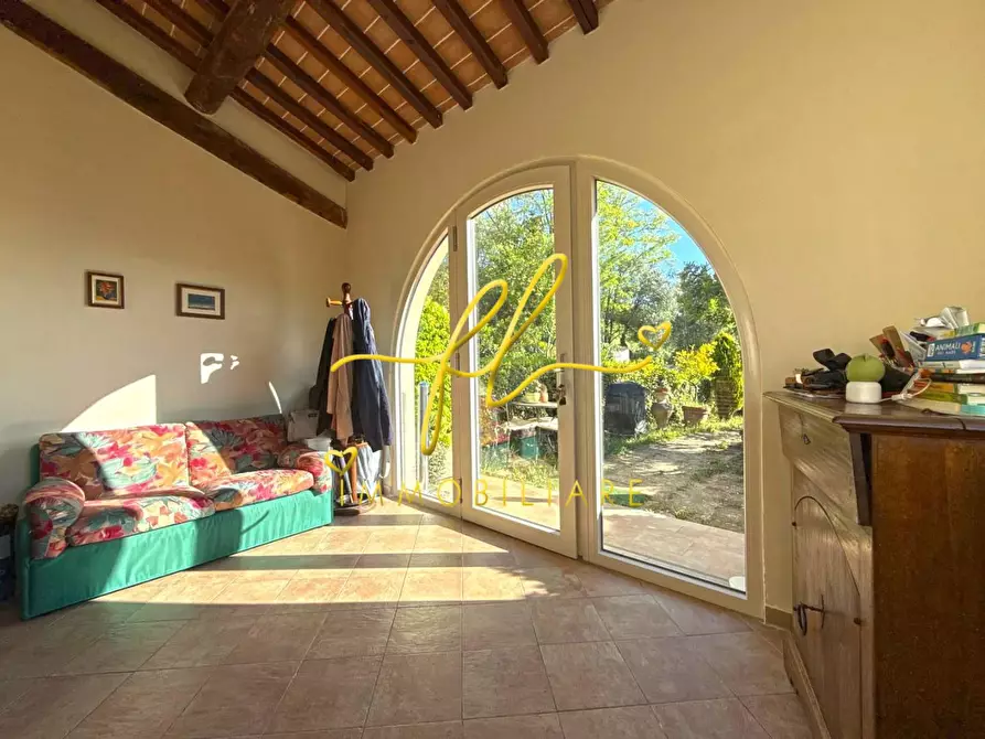 Immagine 2 di Villetta a schiera in vendita  a Riparbella