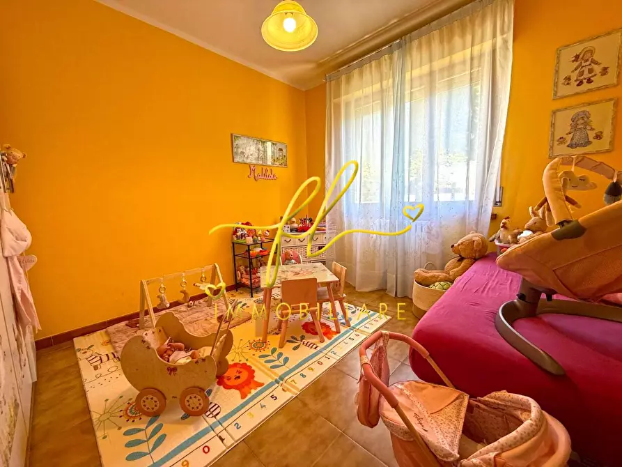Immagine 19 di Appartamento in vendita  a Cecina