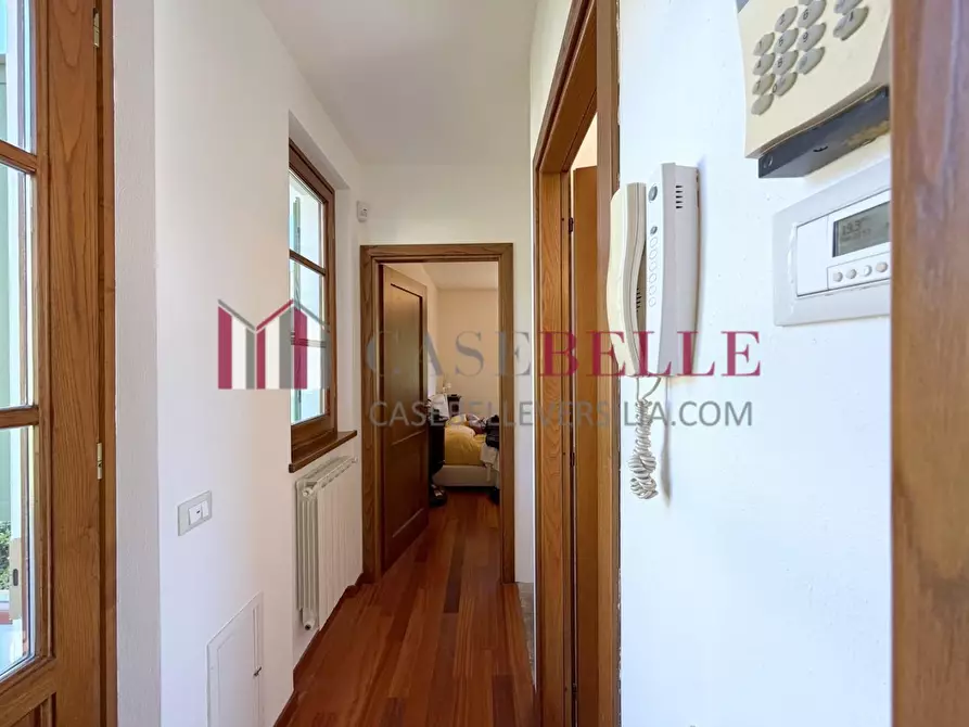 Immagine 48 di Casa indipendente in vendita  a Camaiore