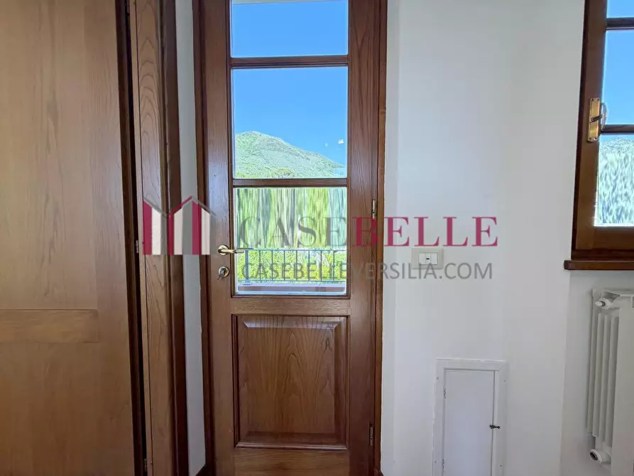 Immagine 41 di Casa indipendente in vendita  a Camaiore
