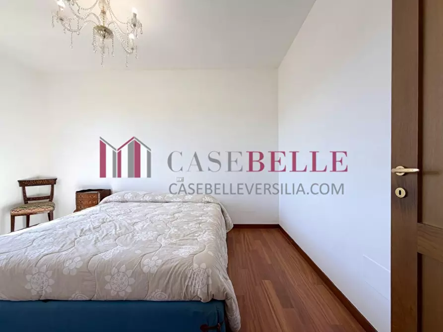 Immagine 42 di Casa indipendente in vendita  a Camaiore