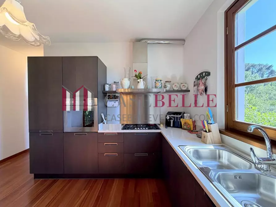 Immagine 21 di Casa indipendente in vendita  a Camaiore