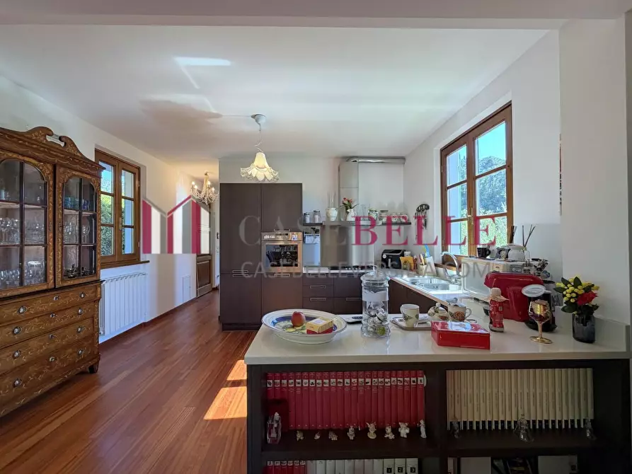 Immagine 27 di Casa indipendente in vendita  a Camaiore