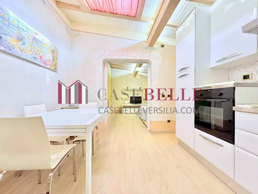Immagine 5 di Casa semindipendente in affitto  a Forte Dei Marmi
