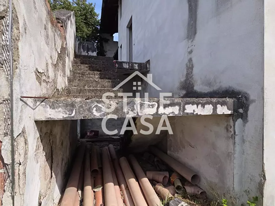 Immagine 6 di Casa semindipendente in vendita  a Lucca