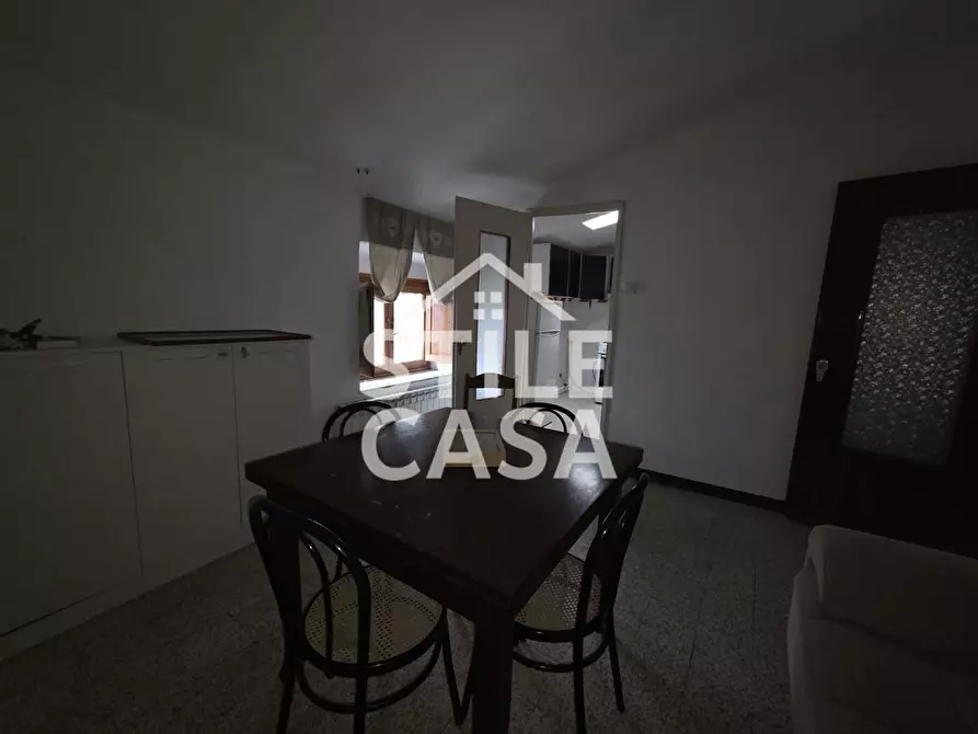 Immagine 23 di Mansarda in vendita  a Lucca