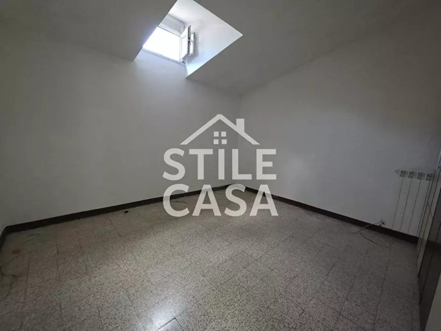 Immagine 6 di Mansarda in vendita  a Lucca