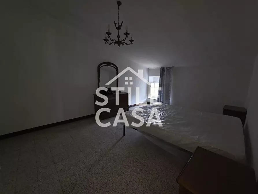 Immagine 8 di Mansarda in vendita  a Lucca