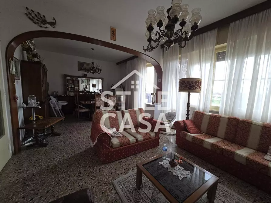 Immagine 2 di Appartamento in vendita  a Porcari