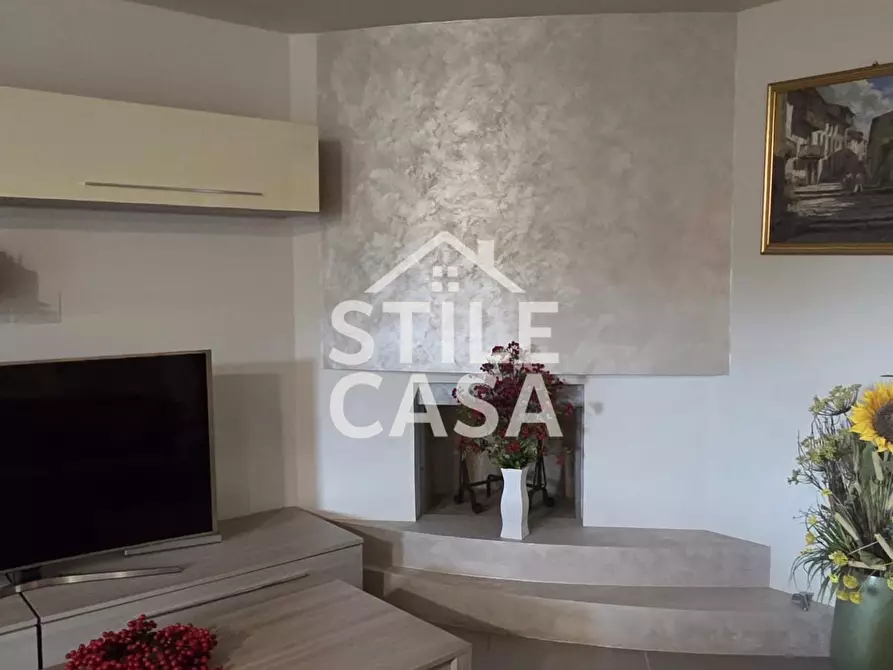 Immagine 58 di Villa in vendita  a Capannori