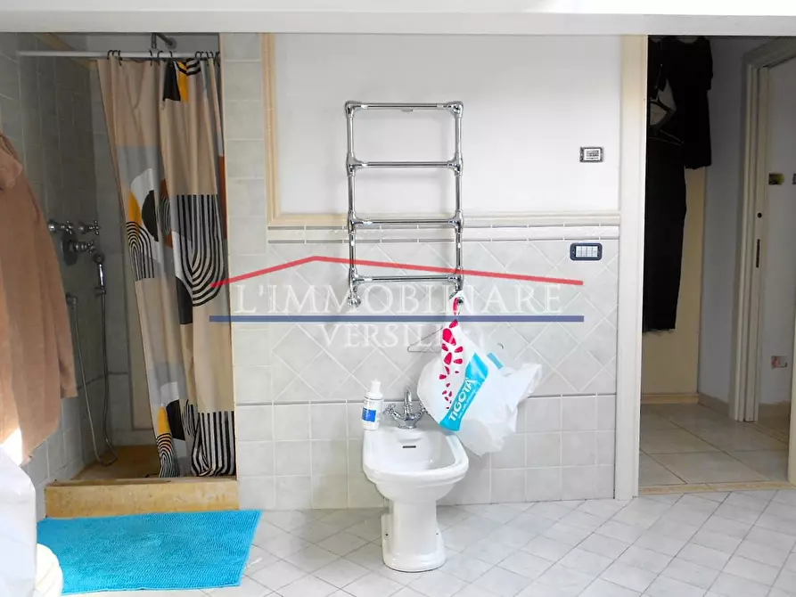 Immagine 31 di Casa bifamiliare in vendita  a Seravezza