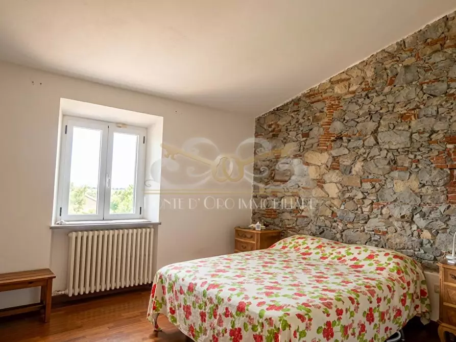 Immagine 35 di Rustico / casale in vendita  a Massarosa