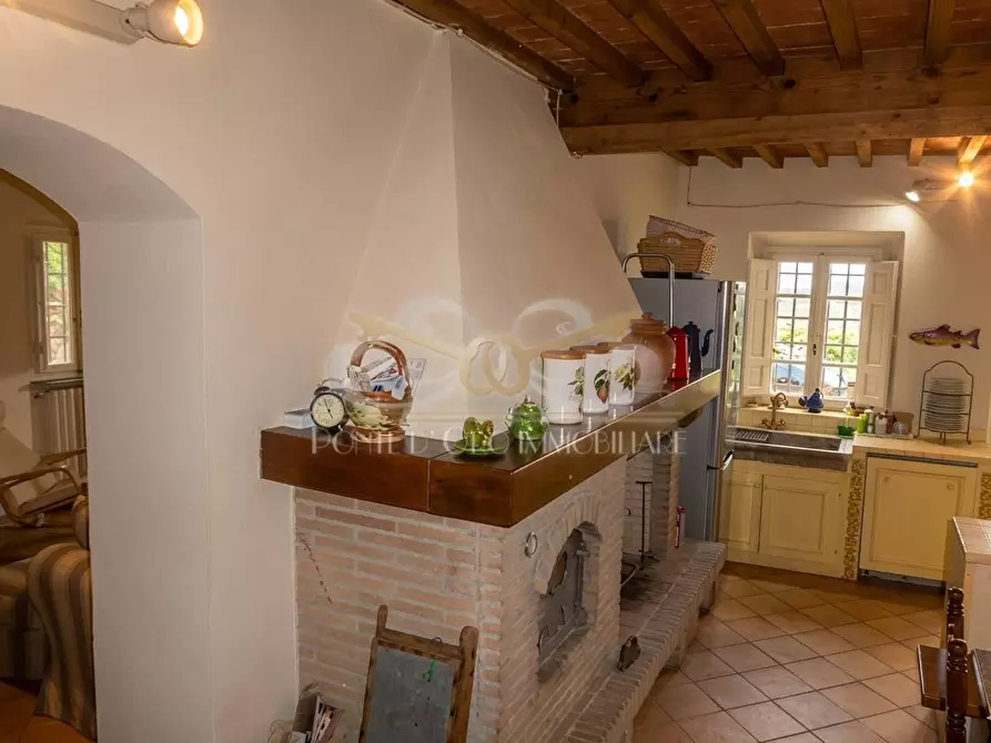 Immagine 34 di Rustico / casale in vendita  a Massarosa